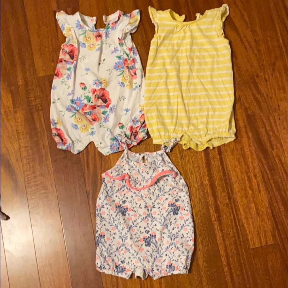 Set of Gap Rompers